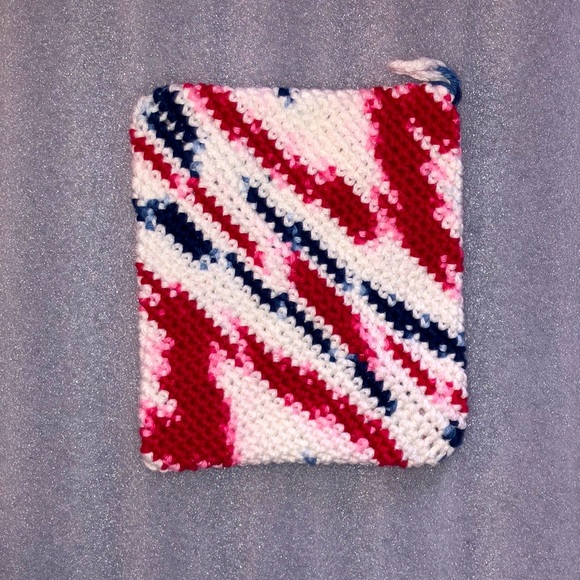 Americana Crocheted Cotton Potholders - Picture 5 of 6